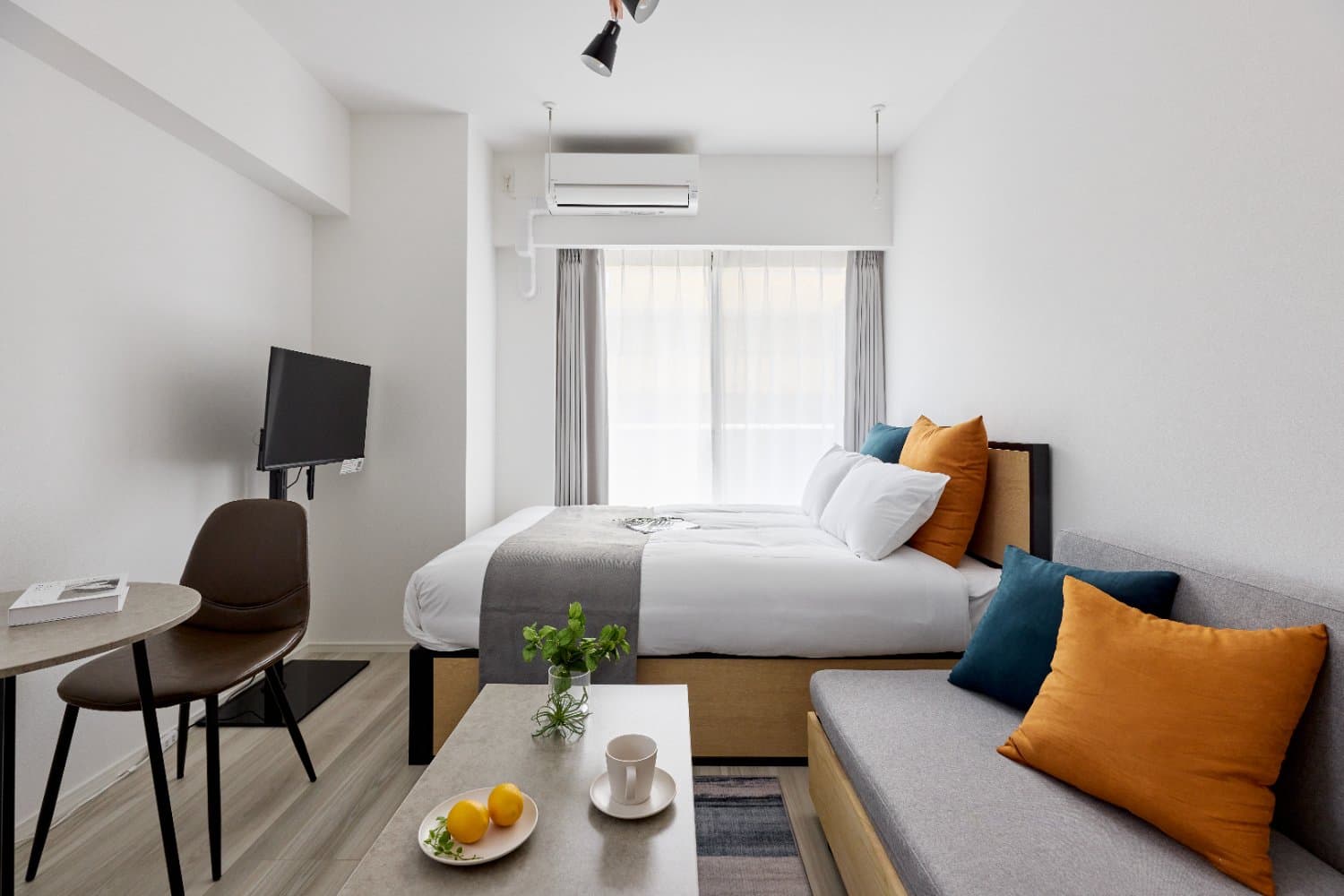 3-minute walk from Kikukawa Station! Simple room built in 2025 / Direct train to Shinjuku / Near supermarkets and convenience stores / The Parkcross Kikukawa 204