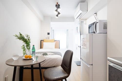 Property photo for ☆Special rates until the end of September!☆从车站步行4分钟!搭乘巴士一站即可到达池袋/2025年建成的美丽房间/家具和电器/提供免费无线网络/GLICION Oji 101