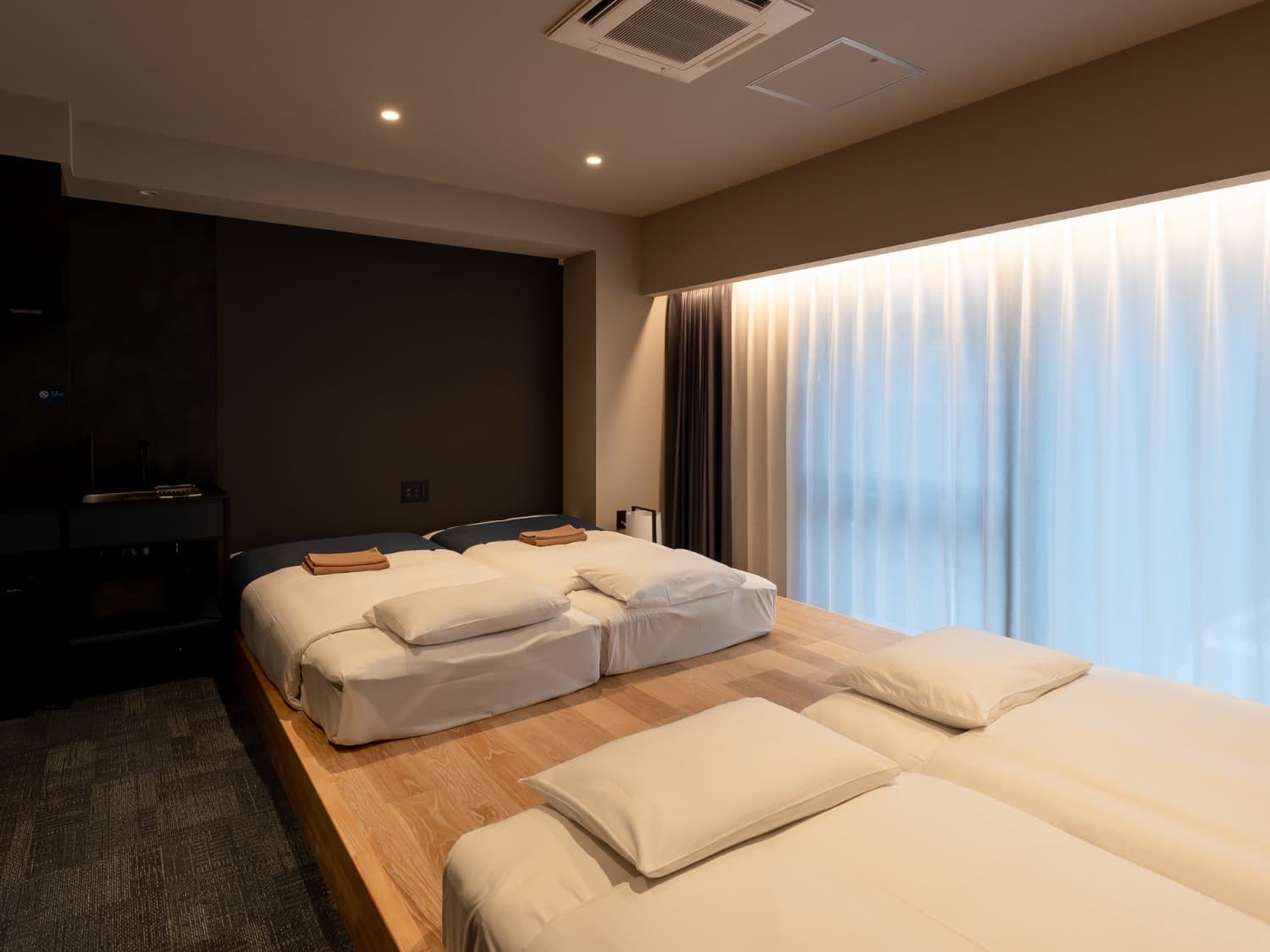 VADE HOTEL SHIBUYA QUAD