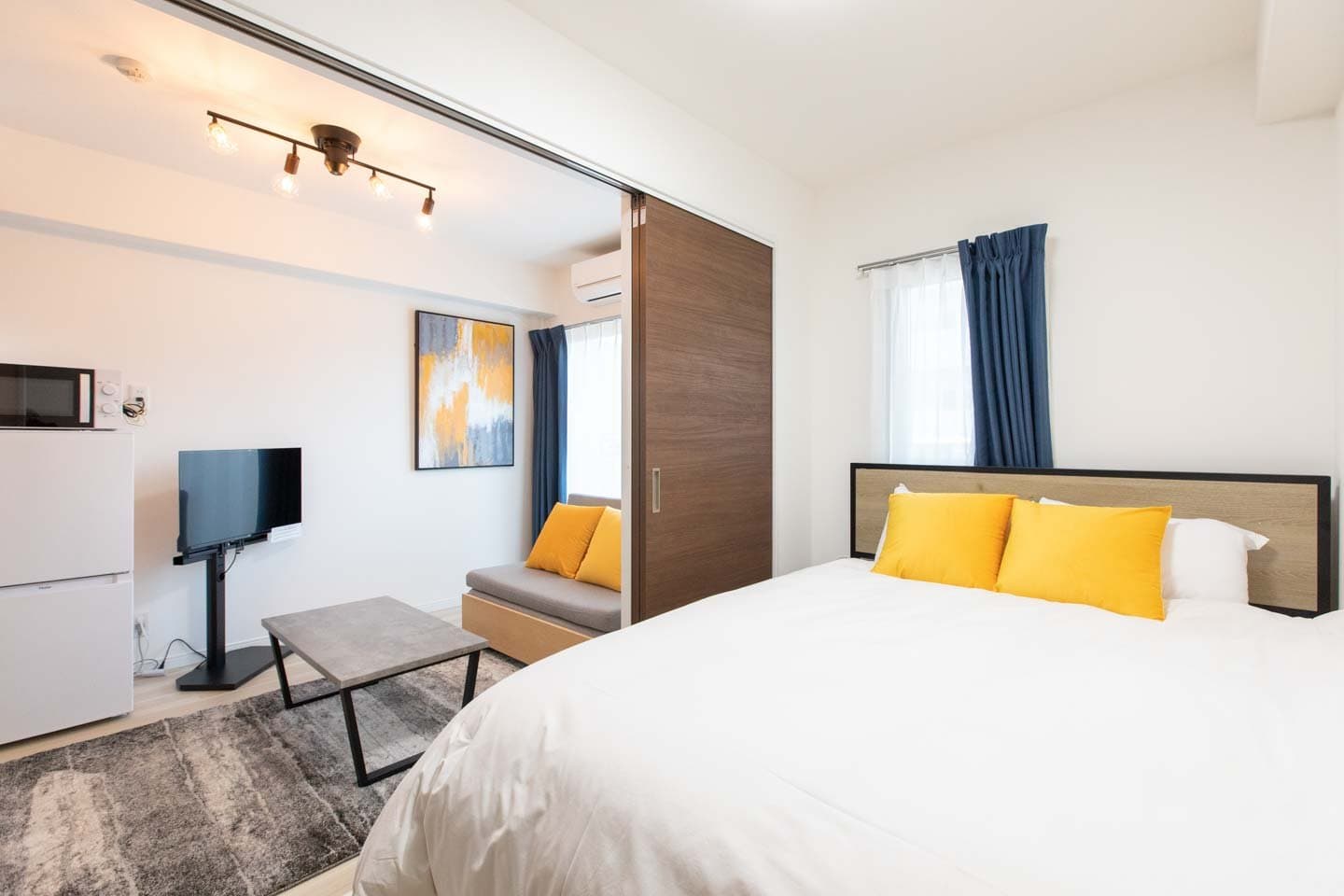 Within walking distance of Shin-Osaka Station / Designer property / Free Wi-Fi / Art Shin-Osaka West 603