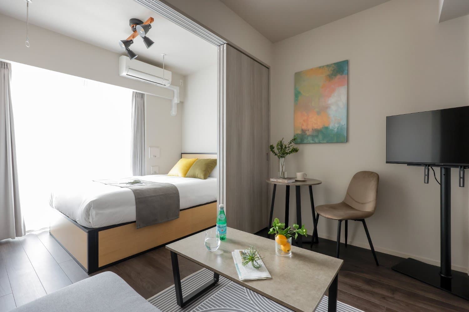 3-minute walk from Kikukawa Station! Simple room built in 2025 / Direct train to Shinjuku / Near supermarkets and convenience stores / The Parkcross Kikukawa 702