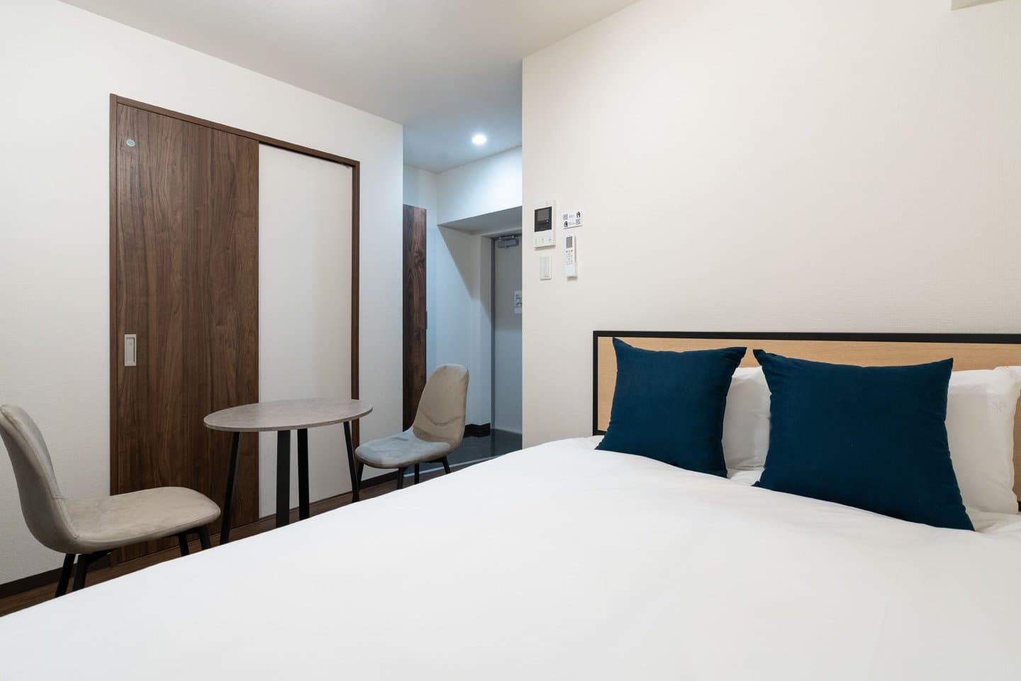 Designer apartment just a 1-minute walk from the station / Popular Horie area / Elevator available / Valore Kitahorie 504