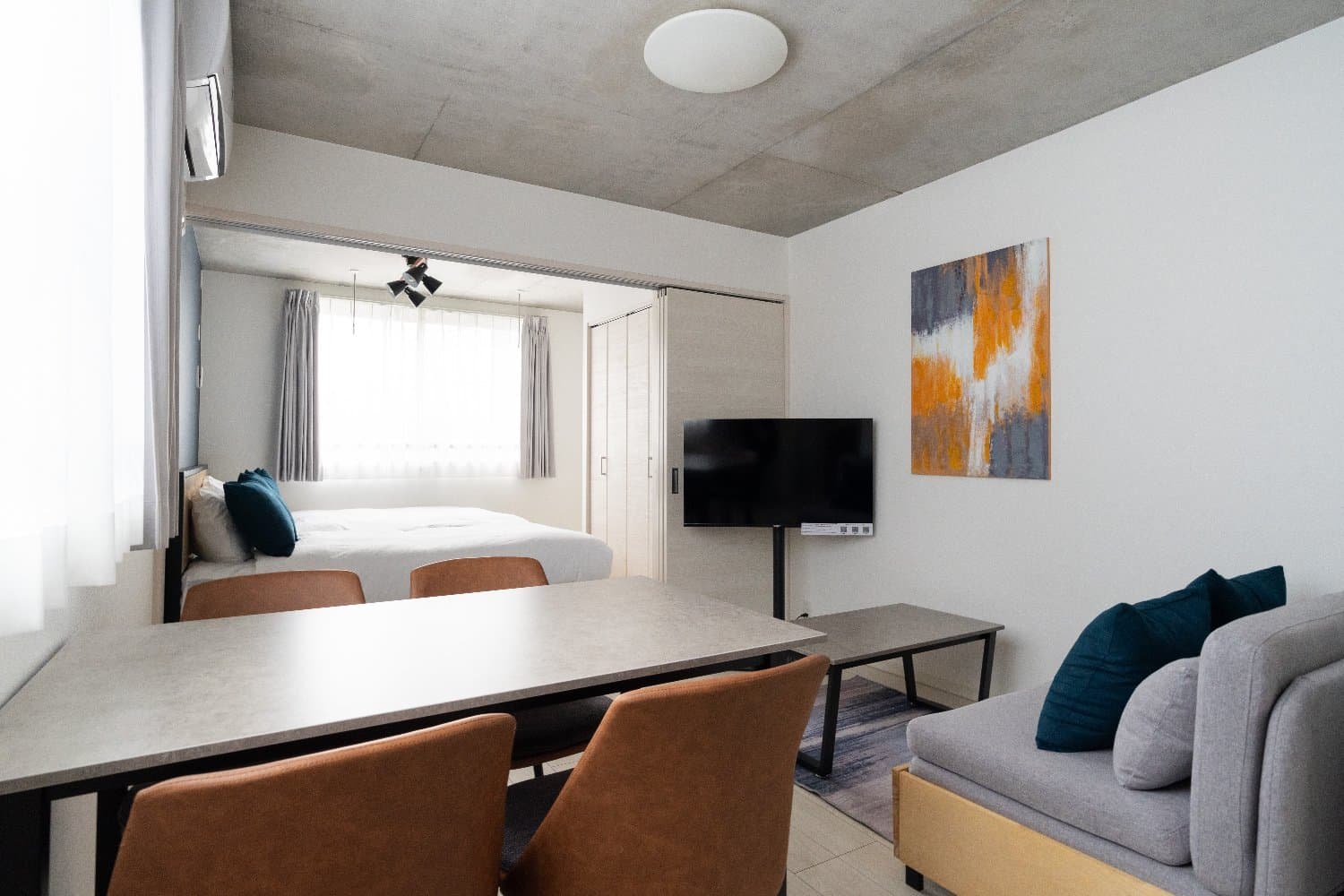 ☆Special rates until the end of September!☆靠近车站/安全完善/宽敞双人床/WelSquare ism Honancho 203
