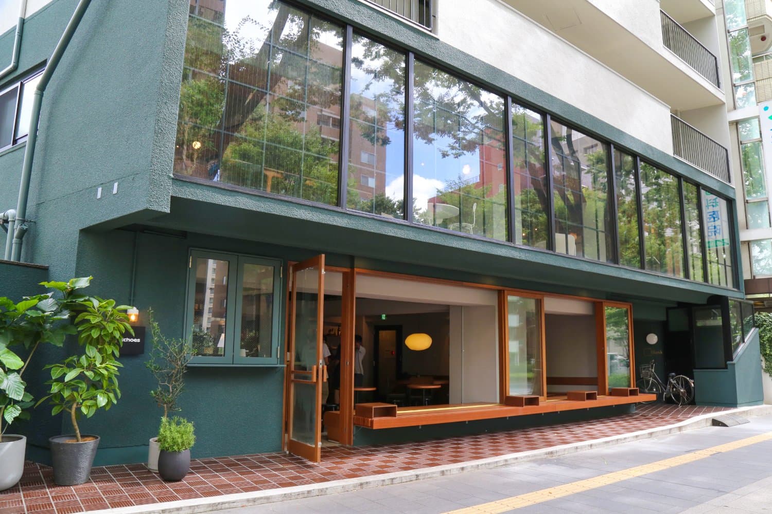 3 minutes by train to Sendai Station/Good transportation access/Stylish designer hotel with white as the main theme/Sendai Blank Hotel 402