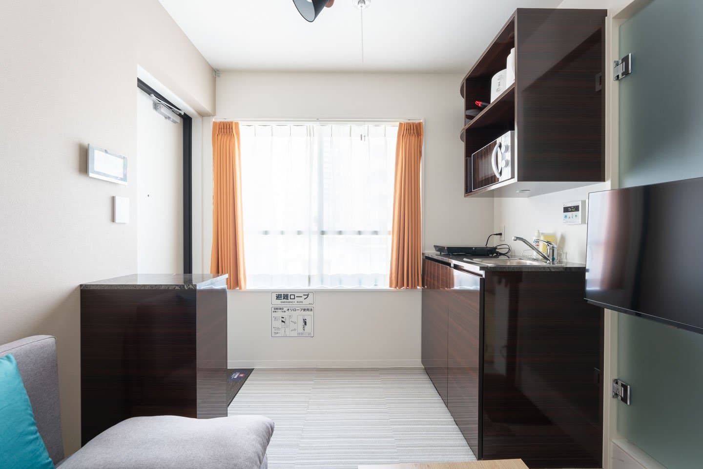 Popular Ebisu area/Excellent security/The Sanctus Ebisu 202