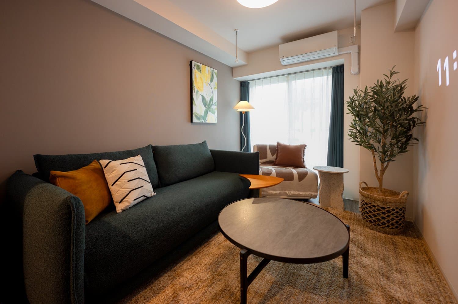 Furniture updated in September 2026 / Within walking distance of Tokyo Skytree / Mid-century style interior /LAFESTA Higashi Komagata 403