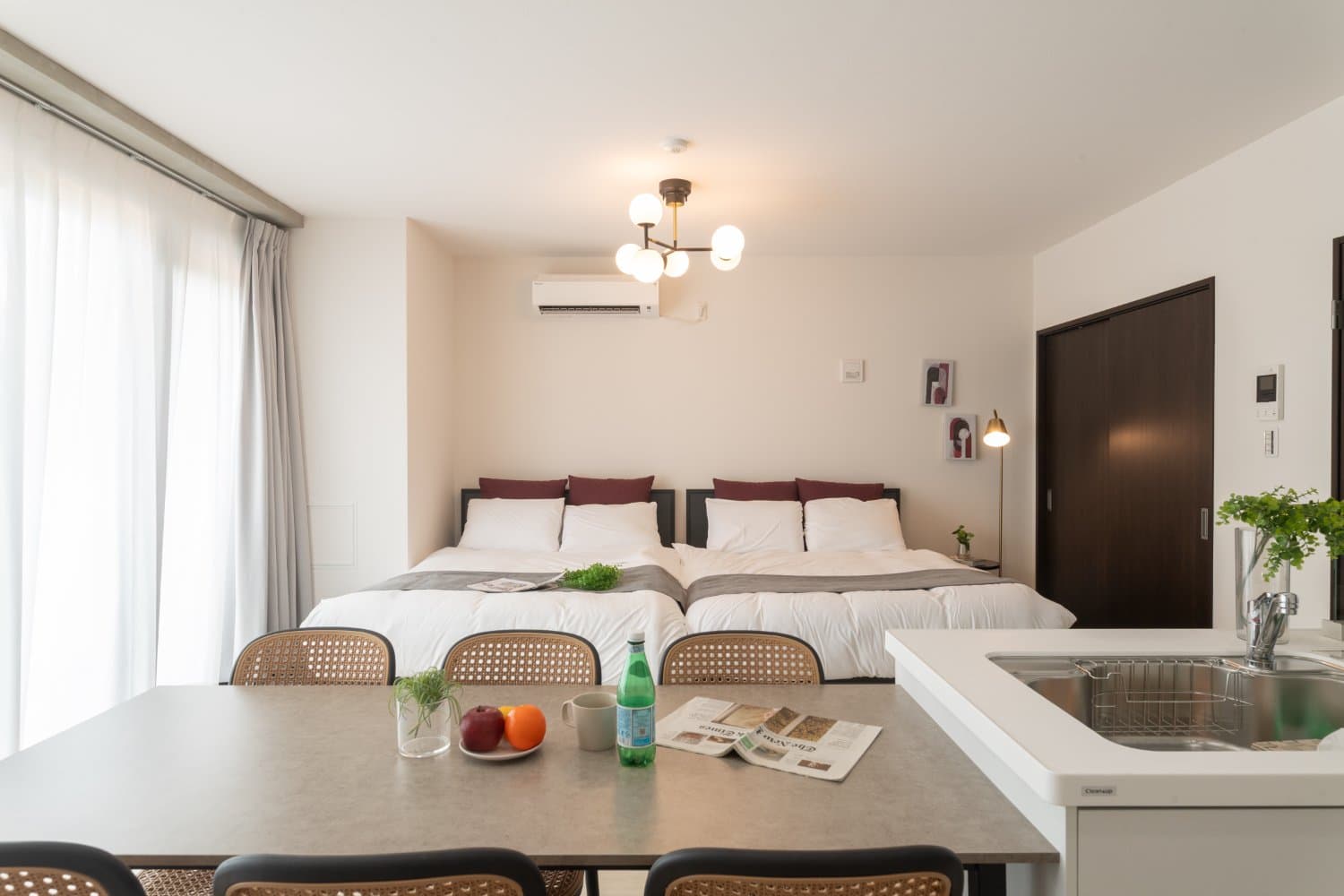 6-minute walk from Higobashi Station / Convenient access to major areas / Fully equipped with furniture and appliances/Valore Kyomachibori 902