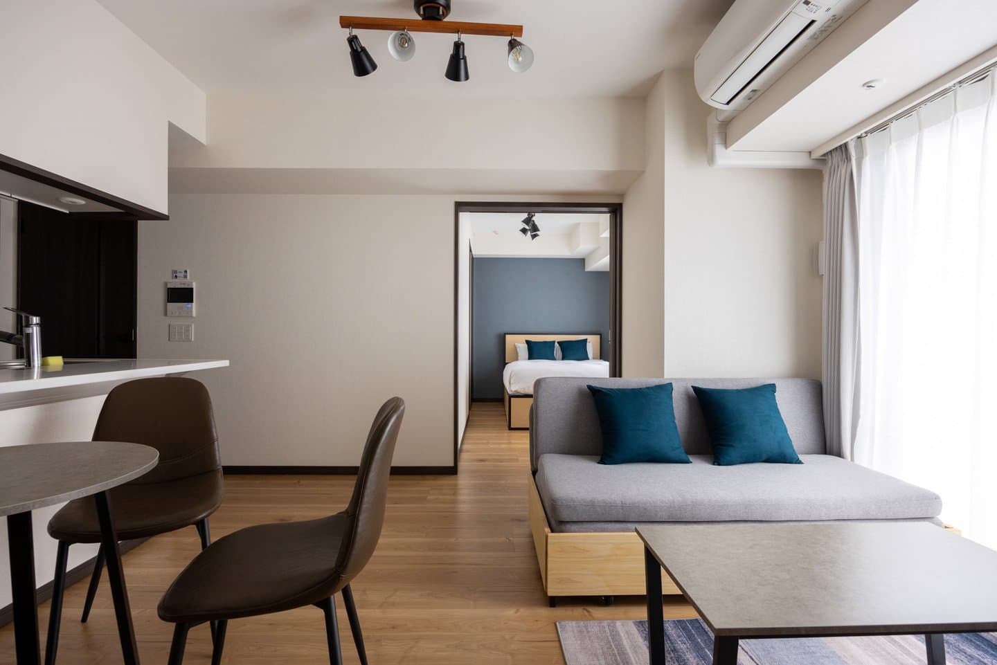 9-minute walk from the station! Clean and tidy space / Fully furnished with furniture and appliances / MAT Nakaochiai 401