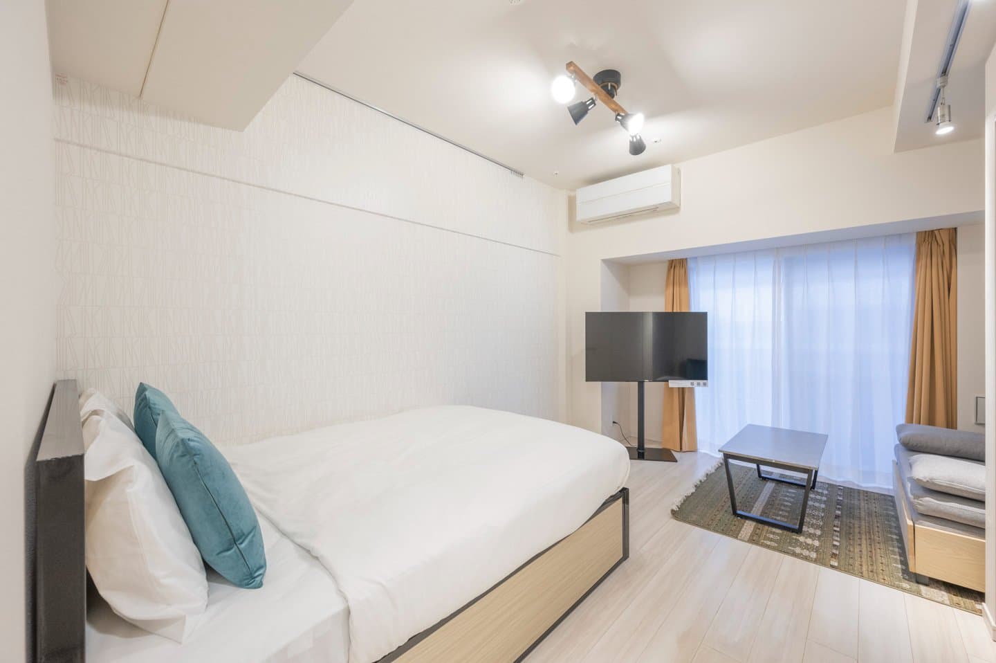 ☆9月末滞在までの特価賃料!☆ お洒落な外観&内観で気分も上がる♪/Wi-Fi完備/家具家電・備品完備/グランドコンシェルジュ六本木406