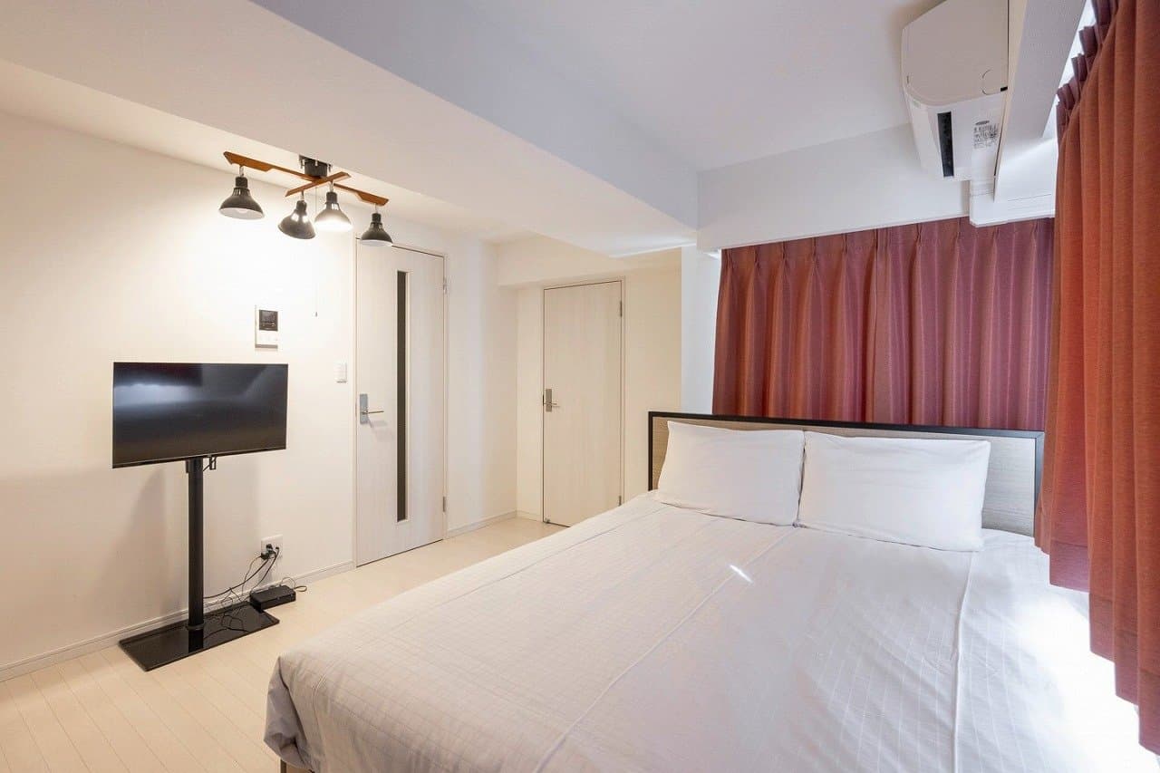7-minute walk from the station / Abundant facilities near the station / 1-minute walk to a convenience store / Sky Kinshicho1002