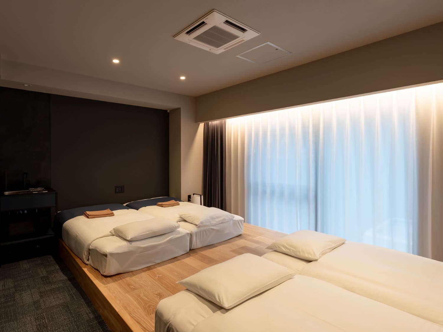 VADE HOTEL SHIBUYA QUAD