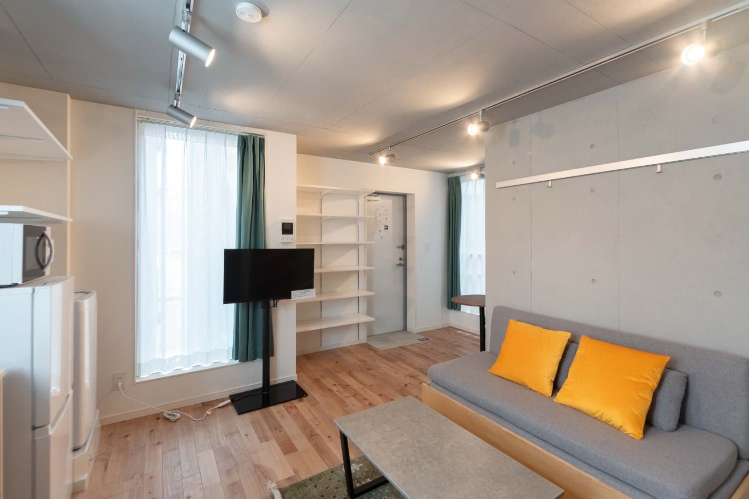 ☆Special rates until the end of September!☆ 阿皮奇王子 302