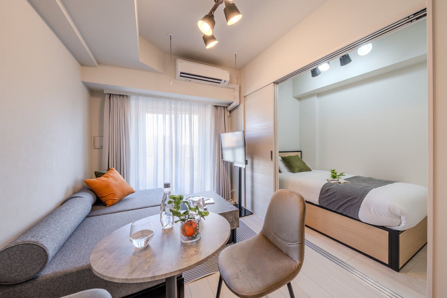 Within walking distance of Tokyo Skytree and Asakusa / 9-minute walk to the nearest station / Perfect for sightseeing / Daffitto Oshiage II 602