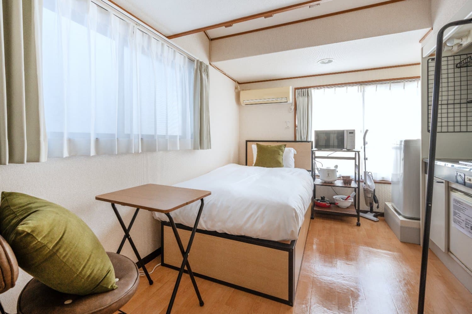 ☆9月末滞在までの特価賃料!☆恵比寿駅から徒歩5分/人気の渋谷エリア/家具家電付き/T・Sハイム 201