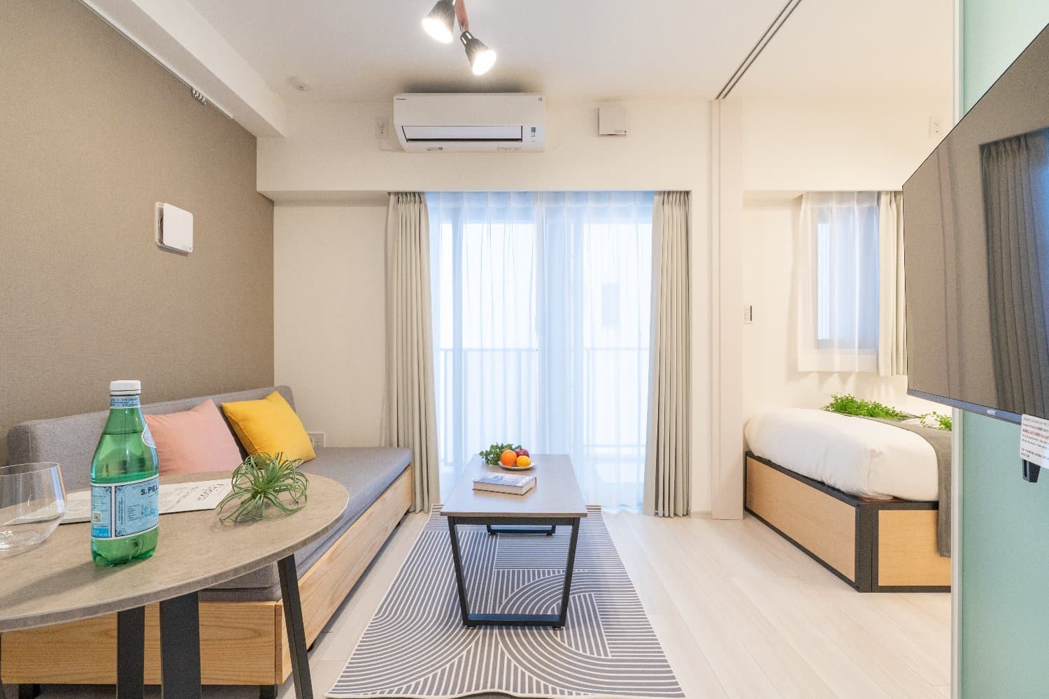 8-minute walk from the nearest station / Built in 2025 / Fully furnished with appliances / Free Wi-Fi / Haven Shibaura 601