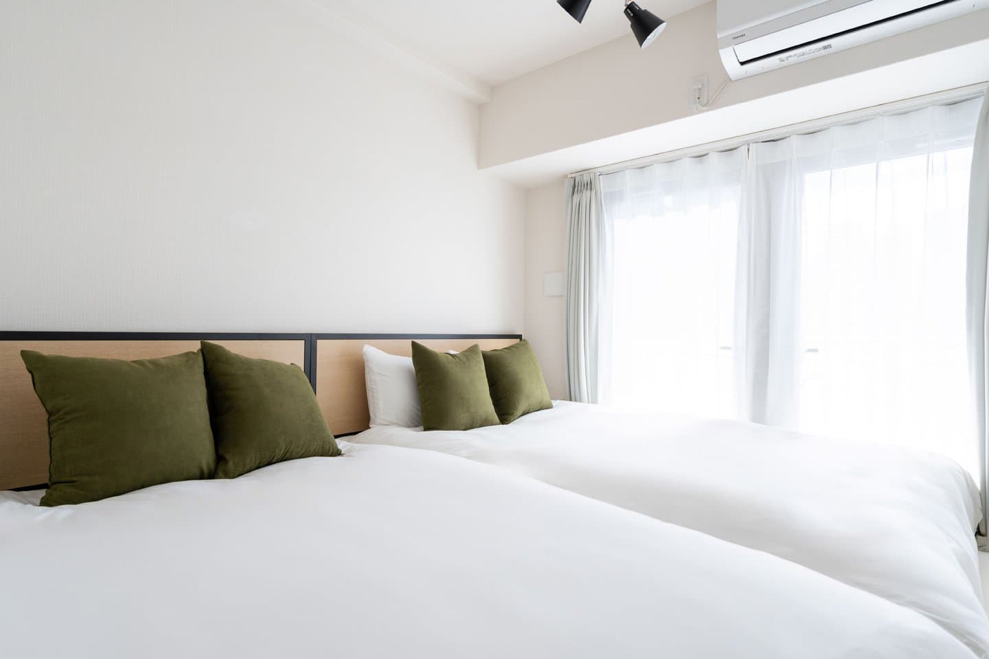 Just a 1-minute walk from the station! 5-minute walk from Shinsaibashi Station / Excellent access / Popular Horie area / Valore Kitahorie 1001