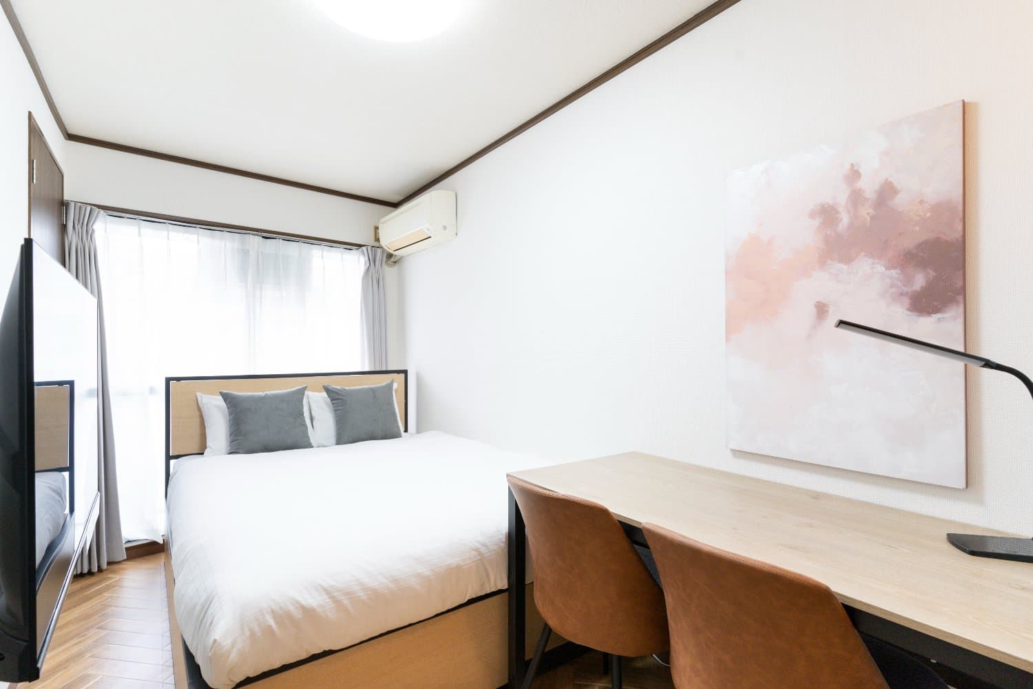 ☆9月末滞在までの特価賃料!☆ 池袋駅から徒歩15分!/シェアOK/家具・家電完備/エスカル椎名町 203