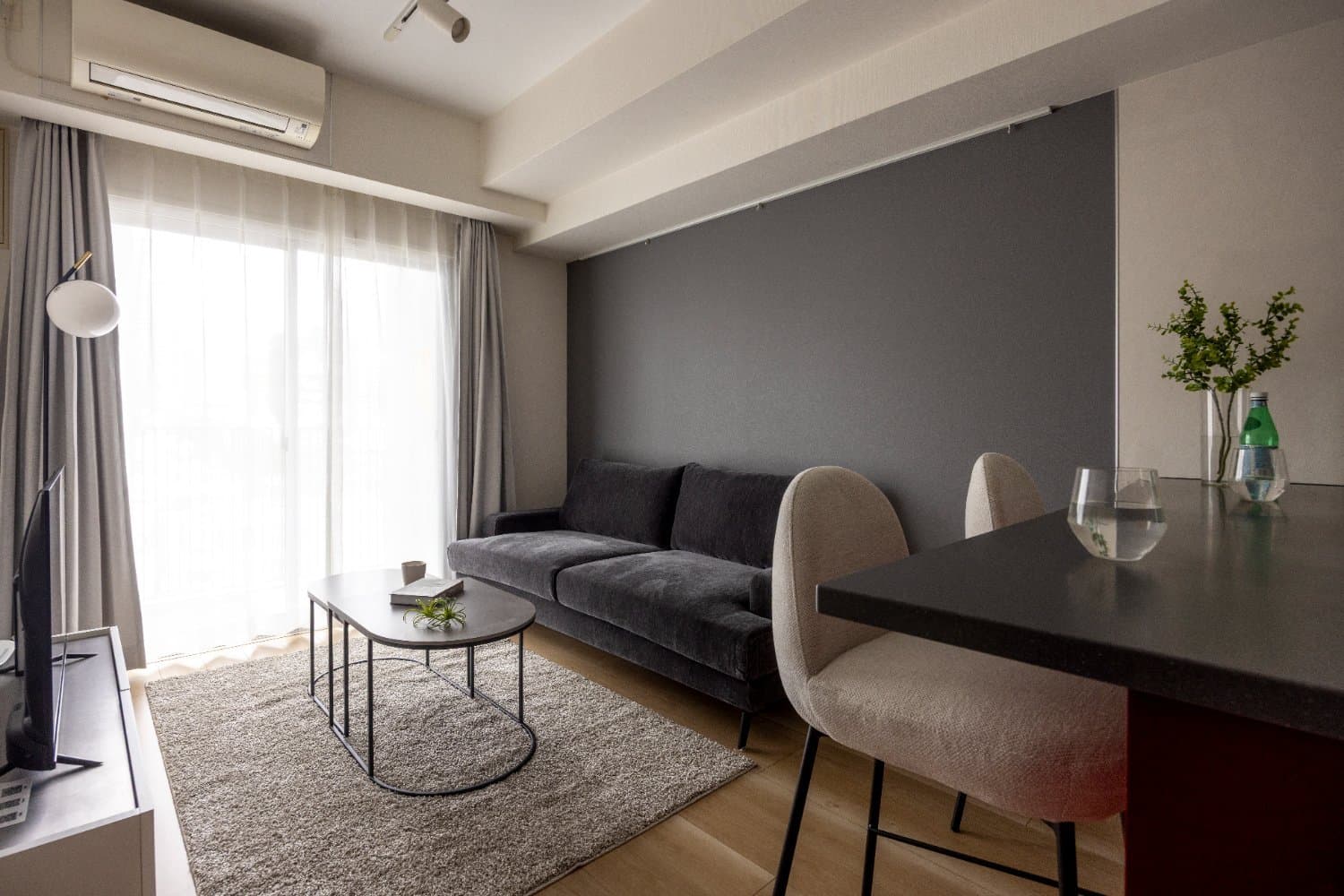 Furniture updated in August 2026 / 5-minute walk from Akasaka-mitsuke Station / Modern room with high-end furniture / Popular Akasaka area / Creazione Akasaka 702