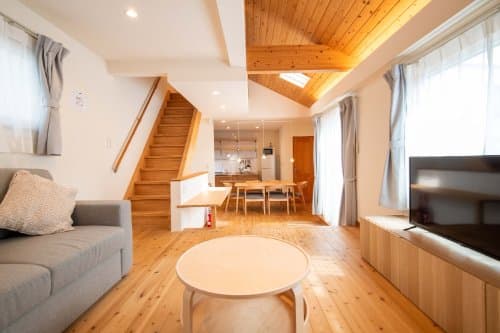 Photo of 7 minutes walk from the nearest station / Spacious 2LDK / Furnished with appliances / Wi-Fi available / Mukunoi Urayasu